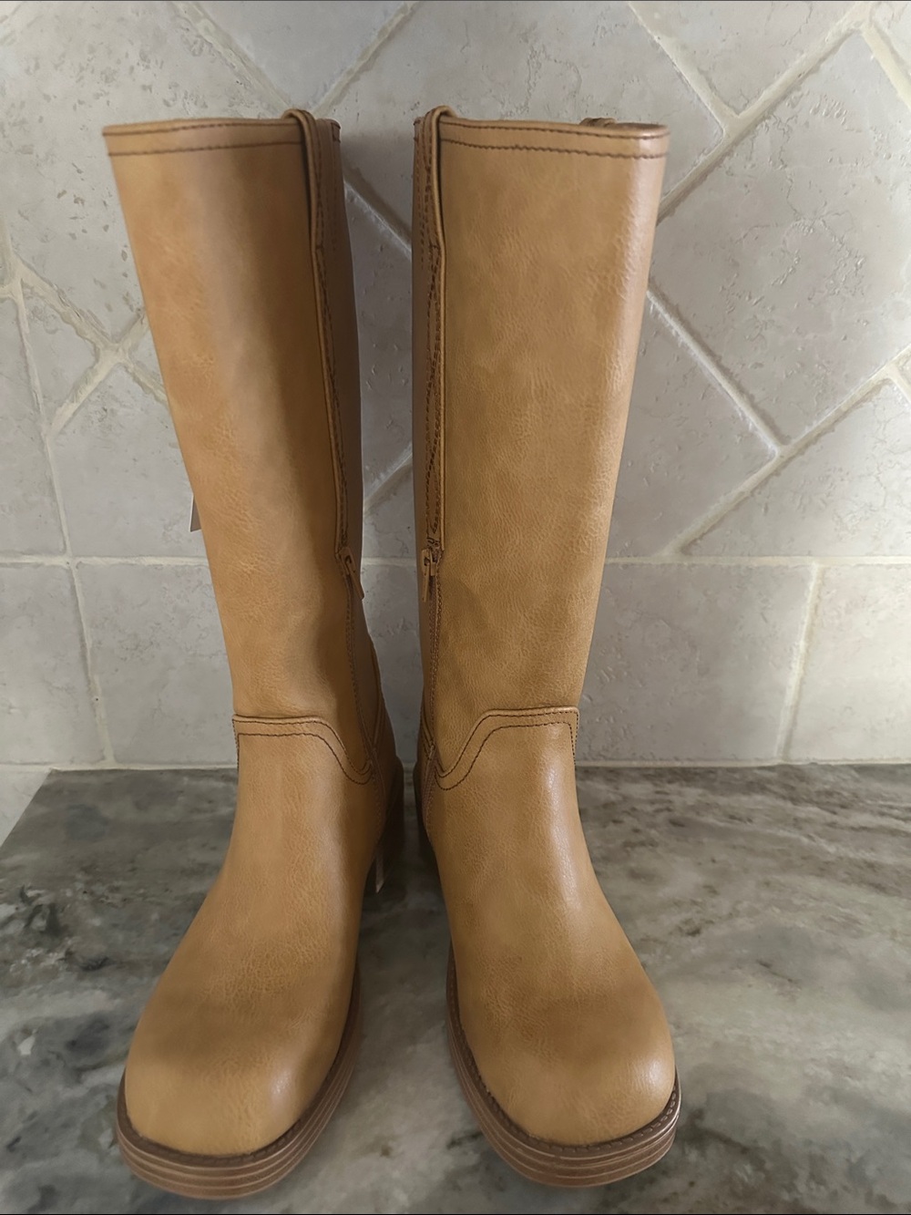 Women's Tall Riding Boot Size 7